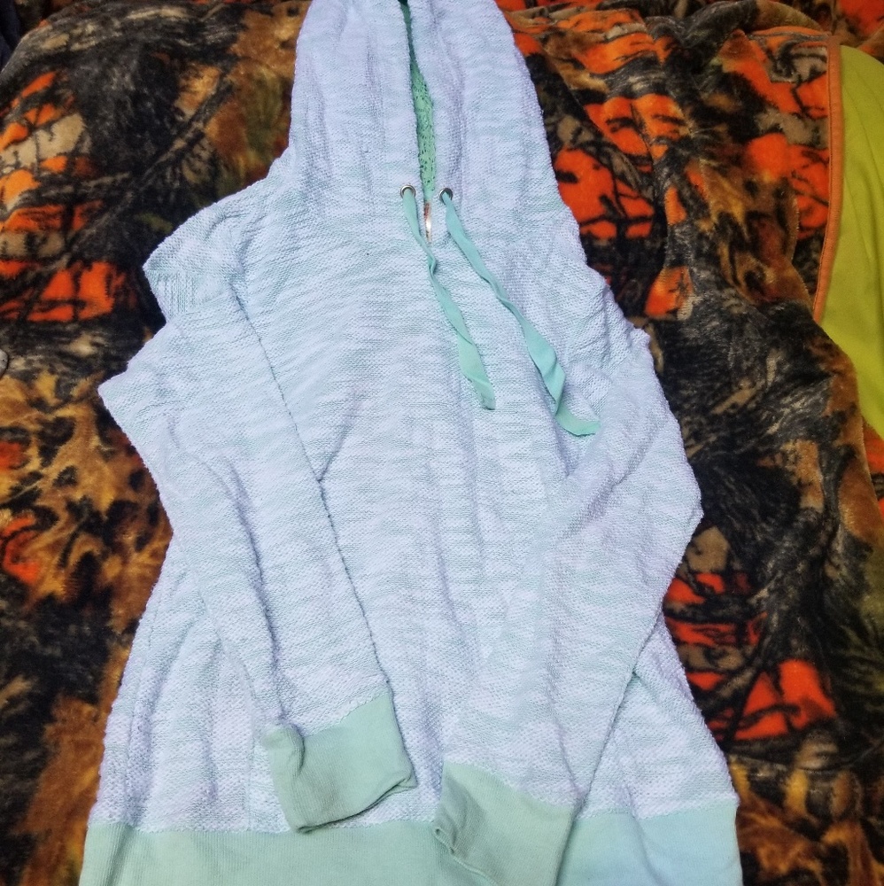Hooded sweater
